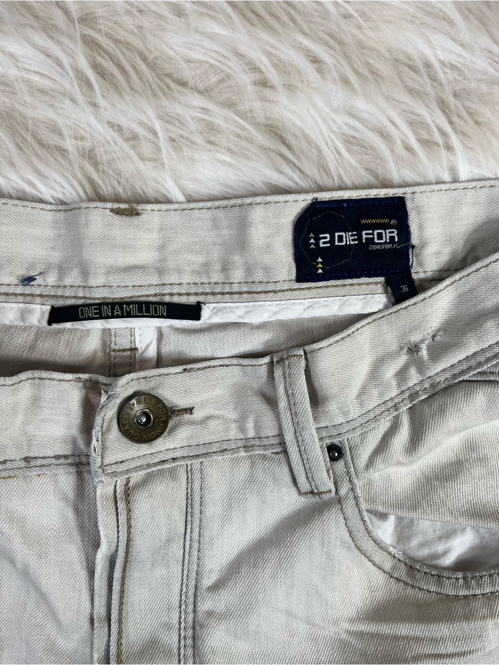 2DieFor Y2K Jeans Men's 36x33 Mid Rise Loose Fit White - Picture 4 of 8